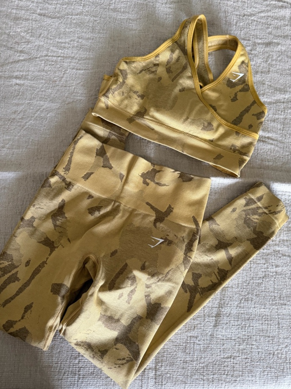 Gymshark Yellow Gold Camo Seamless Sports Bra & Leggings Set